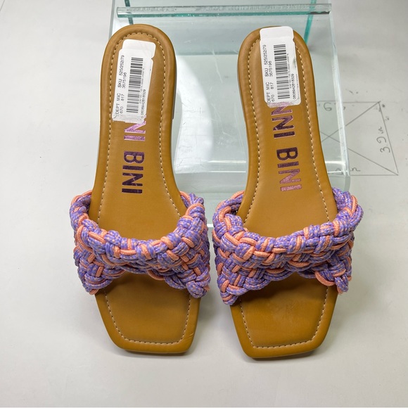 Gianni Bini Womens Woven Band Square Toe Sandals 8M Pink Multi Slide Memory Foam - Picture 8 of 8